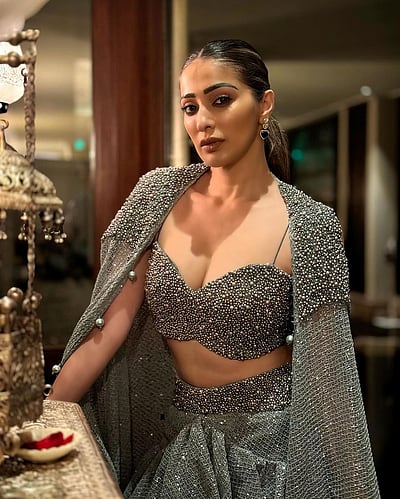 ஹேப்பி நவராத்திரி... ராய் லட்சுமி!