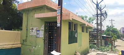 அரியலூரில் பயனற்ற நிலையில் சுகாதார வளாகங்கள்... கேள்விக்குறியாகும் தூய்மை இந்தியா திட்டம்