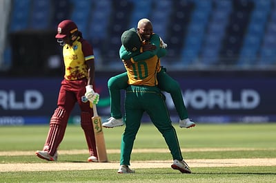 மே.இ.தீவுகளை வீழ்த்தி தெ.ஆ. அசத்தல் வெற்றி!