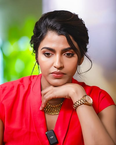 அழகிய ராட்சசி... சாய் தன்ஷிகா!