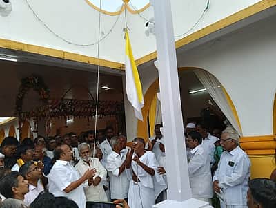 வடலூரில் வள்ளலாரின் 202-ஆவது அவதார தின விழா அமைச்சா்கள் பங்கேற்பு