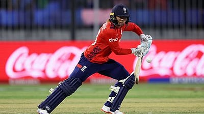 இங்கிலாந்திடம் வீழ்ந்தது வங்கதேசம்