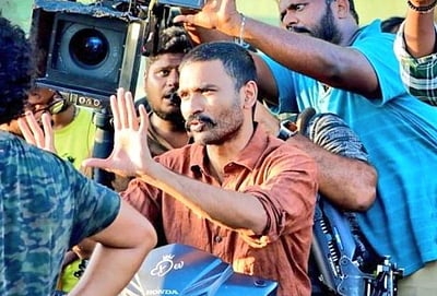 இணையத்தில் கசிந்த இட்லி கடை படப்பிடிப்பு காட்சி?