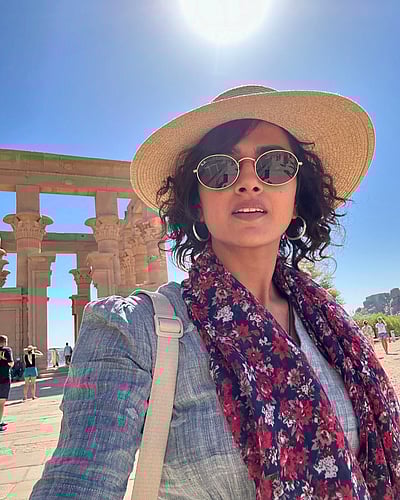 மாடர்ன் கிளியோபாட்ரா... எகிப்தில் ஷ்ரத்தா ஸ்ரீநாத்!