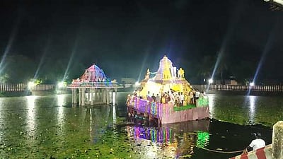 அண்ணன் பெருமாள் கோயில் தெப்ப உற்சவம்