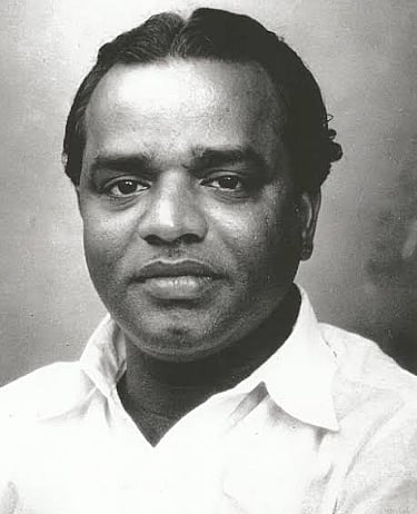 இயக்குநர் பீம் சிங்.