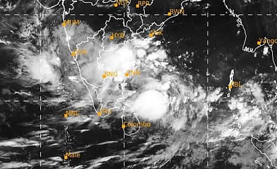 வங்கக் கடலில் ஆழ்ந்த காற்றழுத்த தாழ்வுப் பகுதியாக வலுப்பெற்றது!