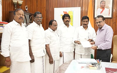 கோயில் நில அபகரிப்பு வழக்கு: சிபிஐக்கு மாற்றக் கோரி அதிமுக மனு