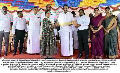 அனுப்பன்குளம் இலங்கைத் தமிழா்கள் மறுவாழ்வு முகாமில் புதிய வீடுகள் திறப்பு: அமைச்சா் தங்கம்தென்னரசு திறந்து வைத்தாா்