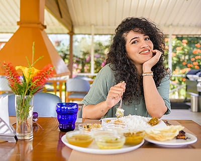 குன்னூரில் வைஷாலி கெம்கர்..!