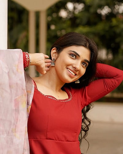 ரெட் அலர்ட்... பிரக்யா நக்ரா!