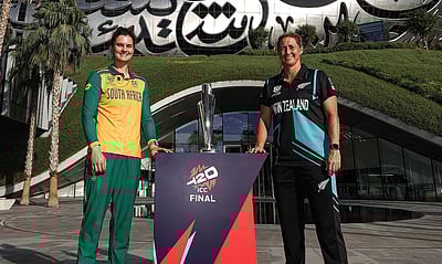 டி20 உலகக் கோப்பை இறுதிப்போட்டி: நியூசிலாந்து பேட்டிங்!