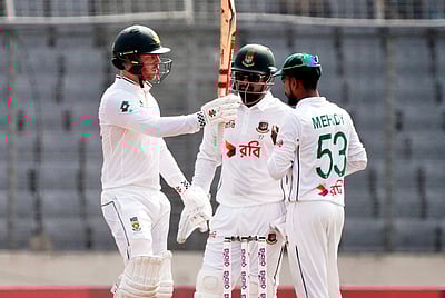 முதல் டெஸ்ட்: வலுவான நிலையில் தென்னாப்பிரிக்கா!