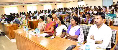 திருப்பத்தூா் பெரிய ஏரியில் படகு இல்லம், பூங்கா அமைக்க வலியுறுத்தப்படும்: எம்.பி. சி.என்.அண்ணாதுரை