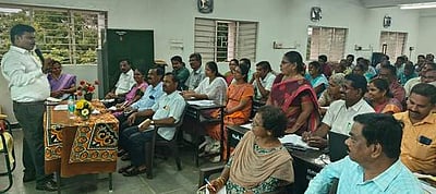 கல்வித் துறை அதிகாரிகளுக்கான ஆய்வுக் கூட்டம்