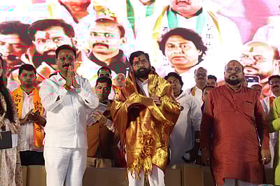 மகாராஷ்டிர பேரவைத் தேர்தல்: முதல் வேட்பாளர் பட்டியலை வெளியிட்டது சிவசேனை!