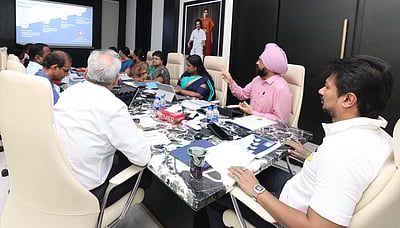 ஓய்வூதியத் திட்ட ஆய்வுக் குழு: பொதுத் துறை நிறுவனங்களிடம் தரவுகளைப் பெற முடிவு