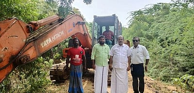 மேலாத்தூரில் ஓடைகள் சீரமைப்புப் பணி