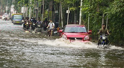 ஒடிஸாவில் தொடரும் கனமழை: சீரமைப்பு பணிகள் பாதிப்பு