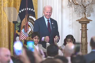 அமெரிக்கா: இந்திய வம்சாவளியினருடன் அதிபர் பைடன் தீபாவளி கொண்டாட்டம்!