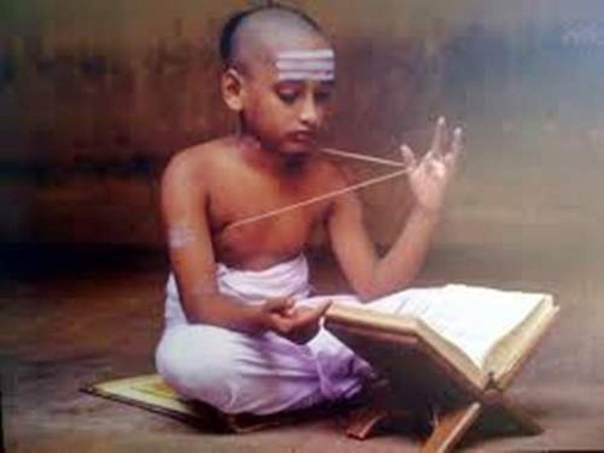 பிராமணா்கள் மீதானால் வன்கொடுமையாகாதா?