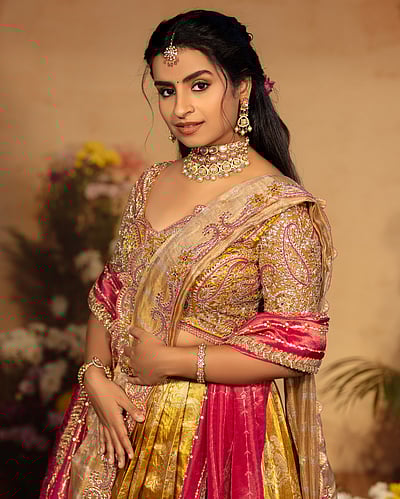 தீபாவளி வாழ்த்துகள்... சிவாங்கி!