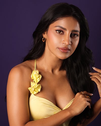 கண்ணே கனியே முத்தே...அய்ரா கிருஷ்ணா