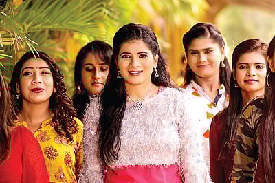 தந்தைக்கு மகளின் பரிசு