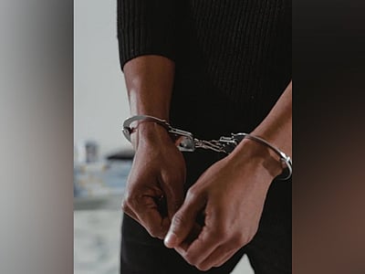 ஜம்மு-காஷ்மீரில் இத்தாலிய சுற்றுலாப் பயணி கைது