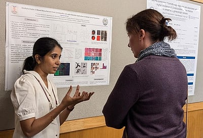 மாநாட்டில் ஆராய்ச்சிக் கட்டுரை வெளியிட்ட காரைக்கால்  மருத்துவருக்கு பாராட்டு