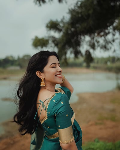 அழகோவியம்...மிருணாளினி ரவி!