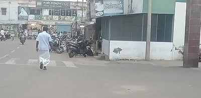 உத்தமபாளையத்தில் ஆக்கிரமிப்புகளை முழுமையாக அகற்றக் கோரிக்கை