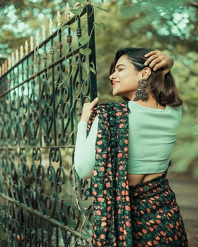 பகல் நேரப் பச்சை... வைஷ்ணவி அருள்!