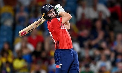 2-வது டி20: ஜோஸ் பட்லர் அசத்தல்; இங்கிலாந்து வெற்றி!