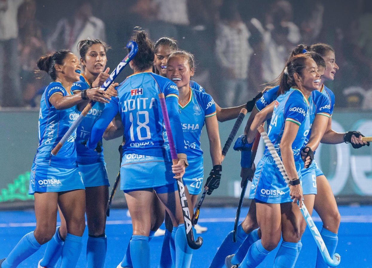 ஆசிய சாம்பியன்ஸ் கோப்பை ஹாக்கி: இந்திய மகளிர் அணி அபாரம்!
