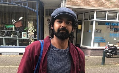 விவசாய பண்ணையில் வேலை செய்யும் மோகன்லால் மகன்!