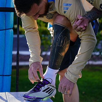 சிங்கம் எறங்குனா காட்டுக்கே விருந்து..! மெஸ்ஸி! 