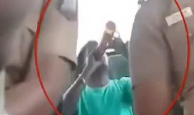 காவலர் வாகனத்தில் மது அருந்திய சிறப்பு உதவி ஆய்வாளர் பணியிடை நீக்கம்!