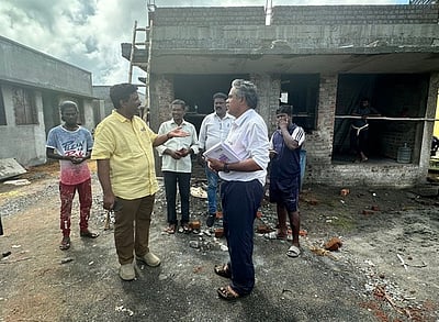 இலங்கைத் தமிழா் குடியிருப்புக் கட்டுமானப் பணிகள்: எம்.பி. ஆய்வு