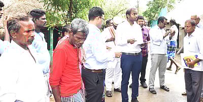 காட்டுக்கூடலூா் ஊராட்சியில் ஆட்சியா் ஆய்வு