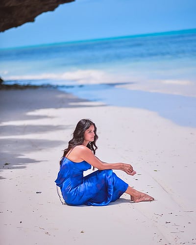 கடல் அலையே... சேத்னா பாண்டே!