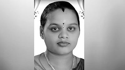 பிரசவத்துக்குப் பின் தாயும் சேயும் பலி! அலைக்கழித்த அரசு மருத்துவர்களால் துயரம்!!