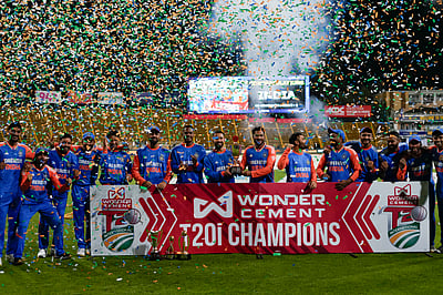  “பெருமை கொள்கிறேன்...” இளம் இந்திய அணிக்கு தலைமைப் பயிற்சியாளர் பாராட்டு!  