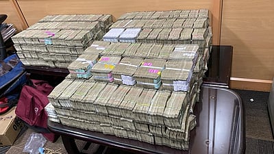 மார்ட்டின் லாட்டரி தொடர்புடைய இடங்களில் ரூ. 12.41 கோடி பறிமுதல்!