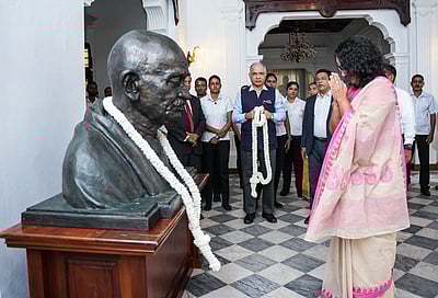 தில்லி கல்லூரி முதல் இலங்கை பிரதமர் வரை... அமரசூரிய யார்?