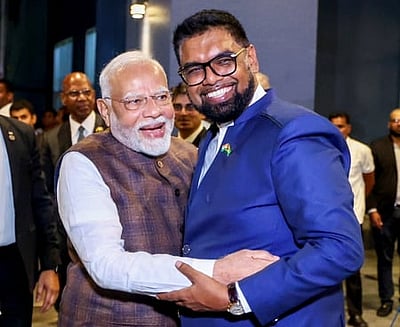 கயானாவில் பிரதமா் மோடி: 3 நாடுகள் பயணத்தின் இறுதிக்கட்டம்