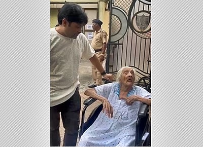 தள்ளாத வயதிலும் ஜனநாயக கடமையாற்றிய 113 வயது மூதாட்டி..!