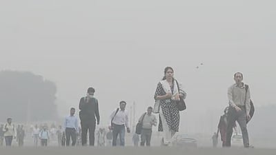 தில்லி காற்று மாசு: 50% ஊழியர்கள் வீட்டிலிருந்து வேலை செய்ய உத்தரவு!