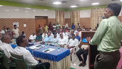 வருமானவரித் துறை அலுவலகங்களில் 5.49 லட்சம் மேல்முறையீட்டு மனுக்கள் நிலுவை