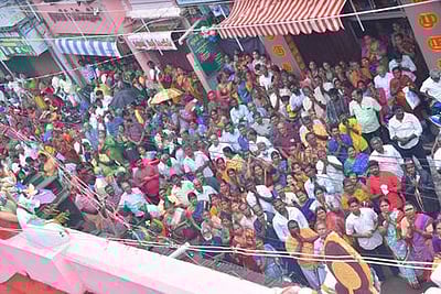 மீனாட்சி சுந்தரேசுவரா் துணைக் கோயில்களில் குடமுழுக்கு